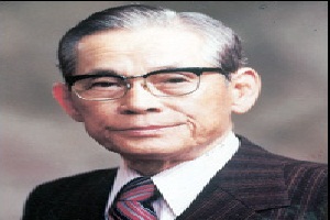 Lee <b>Byung-chul</b> Founder of Samsung Group - Lee-Byung-chul-Founder-of-Samsung-Group